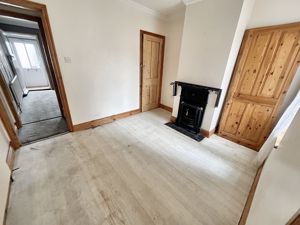 Photo 8- click for photo gallery